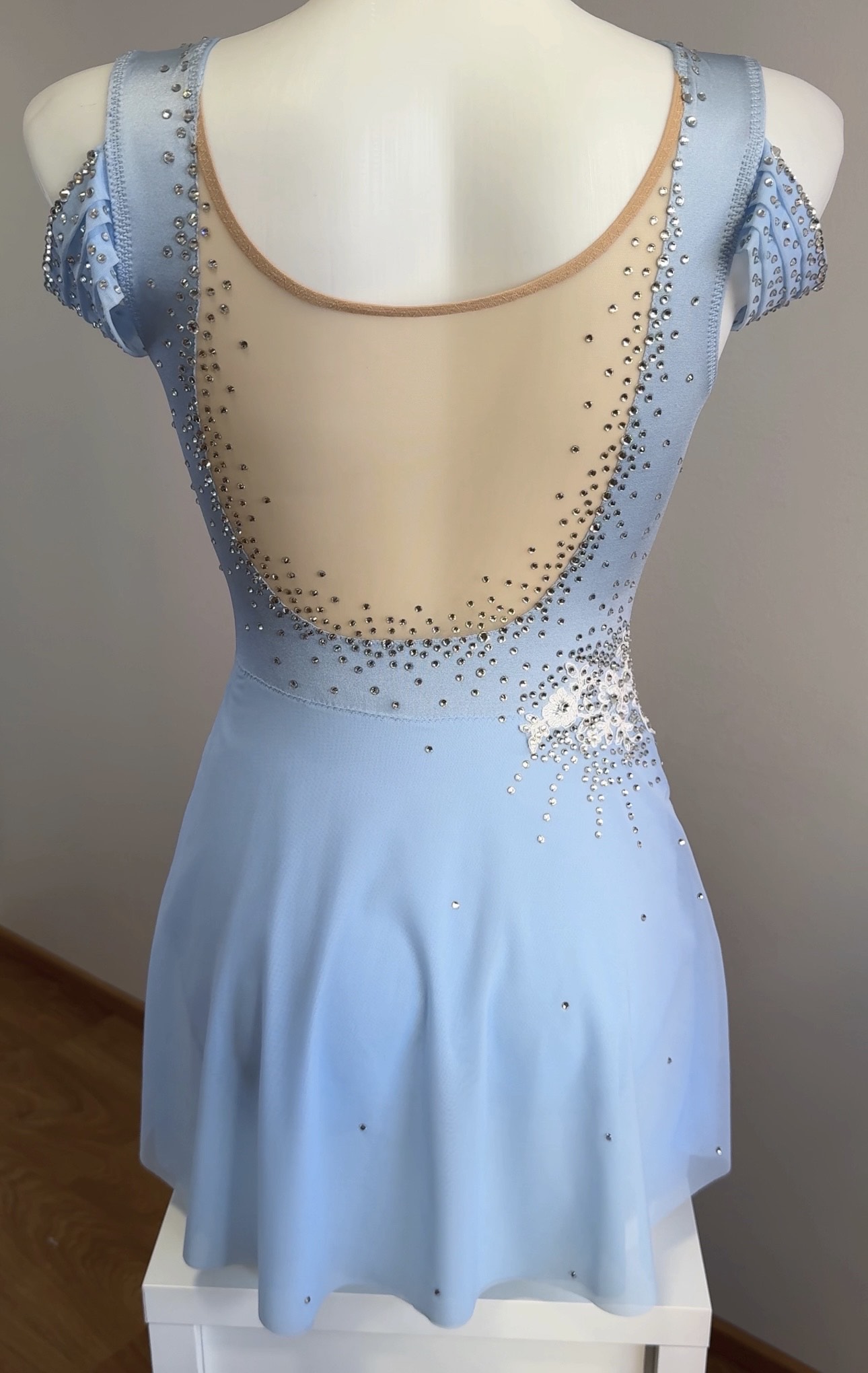 blue-dress-xs front