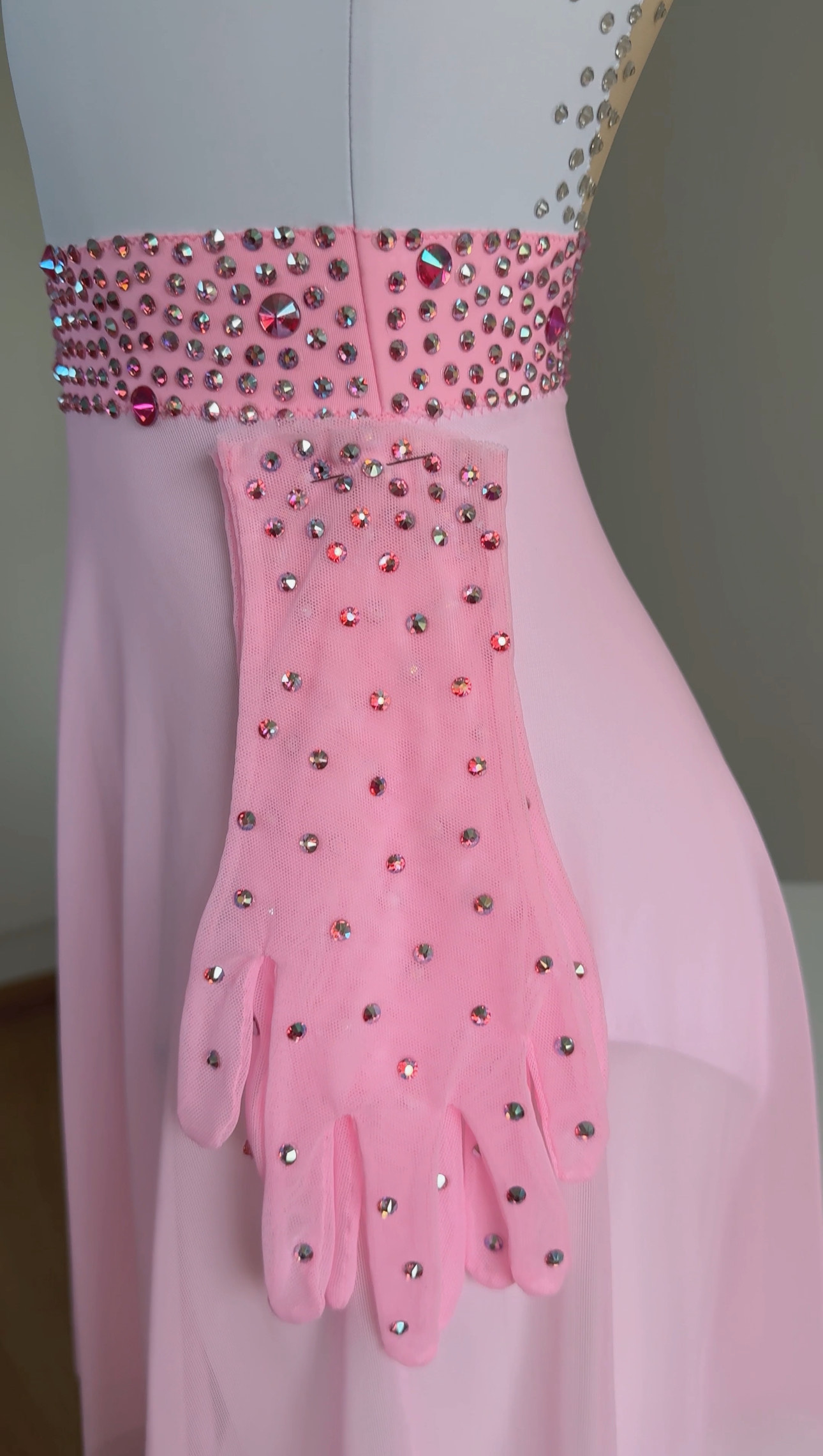 pink-dress-xs